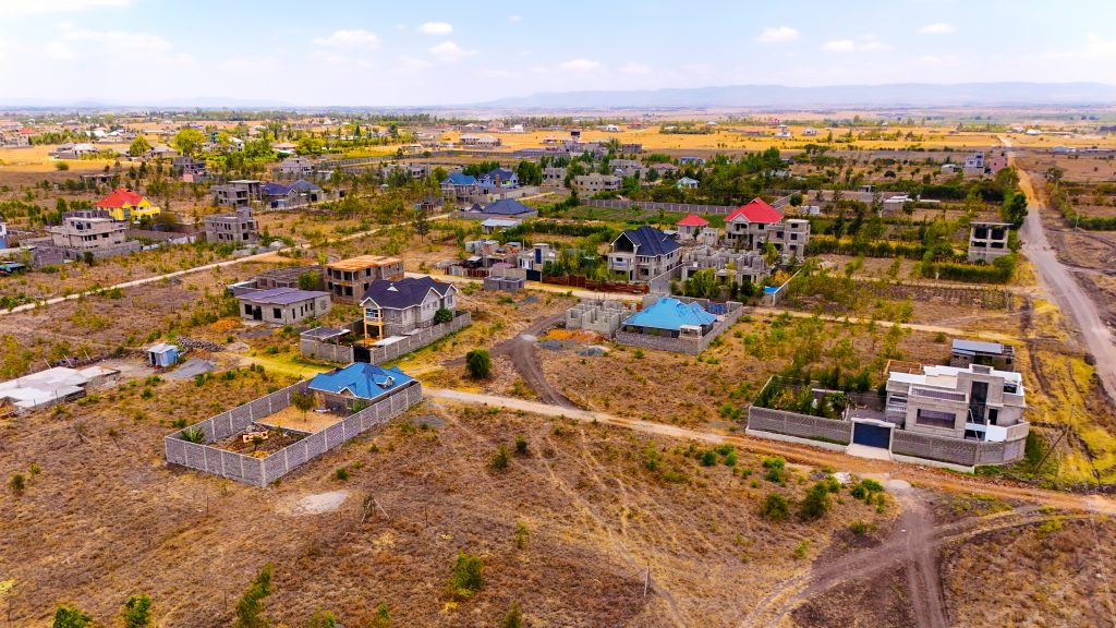 Plots along Kangundo Road